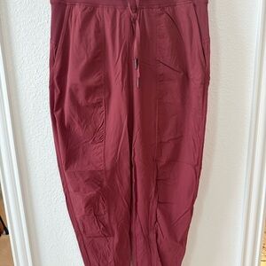 Lulu lemon Maroon Joggers